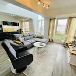 Haus Drei Schwestern, Bernstein